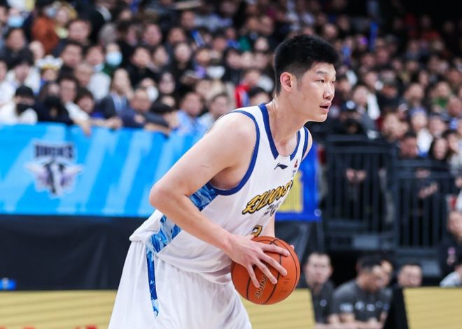 超上海升第一！广厦双杀天津5连胜 胡金秋32分塔克28+10+14