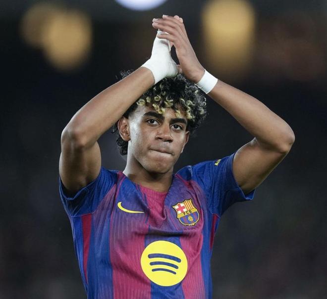 亚马尔点射后伤退 巴萨1-0塞尔塔