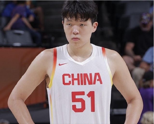 杨瀚森未随男篮奔赴杭州:将单独前往 将缺席首场热身赛