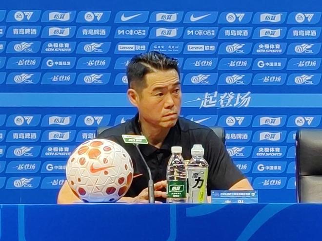 山东泰山教练组调整：宿茂臻、韩鹏离任，唐田任代理主帅