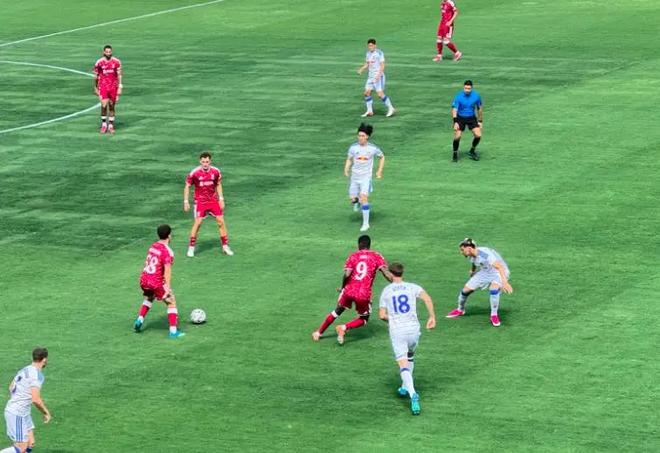利物浦2-4崩盘，琼斯态度引众怒
