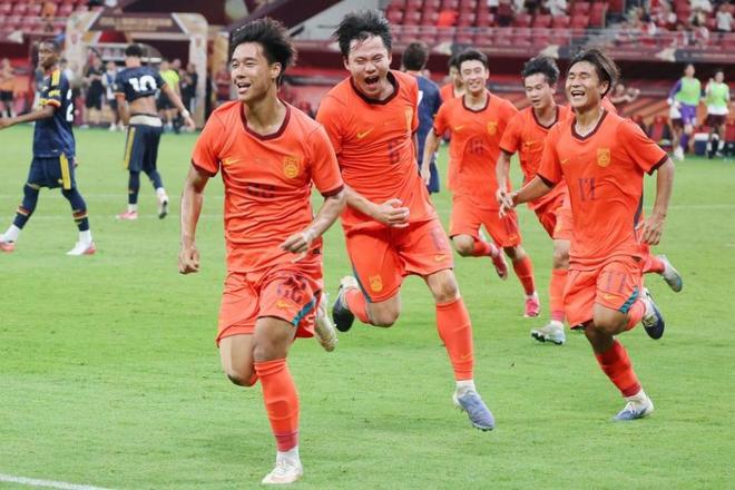 U17国足两连胜！完胜毕巴，程晟涵连场破门