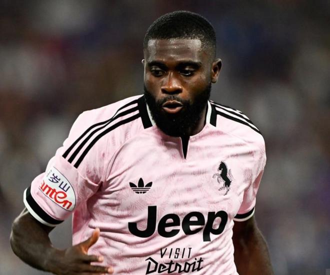 博加:很多球队能竞争意甲冠军,但国米依然是最大热门
