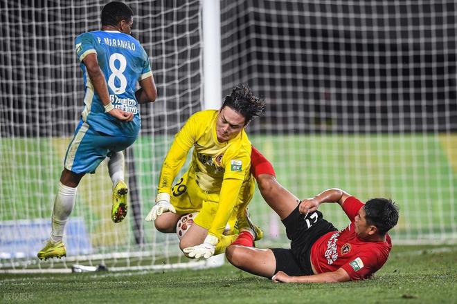 从1-4到4-4！辽宁铁人连追3球逼平河南