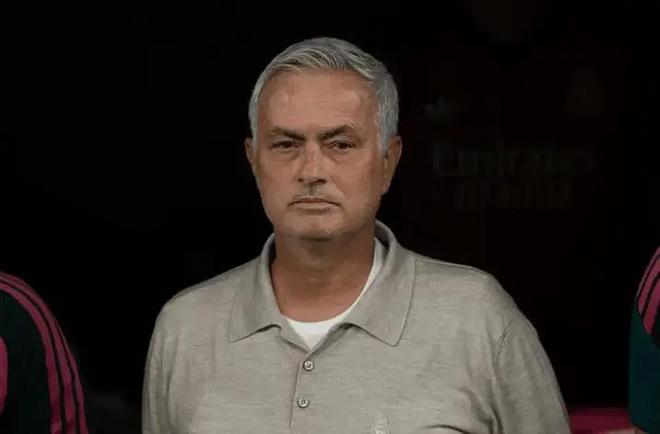 欧冠抽签结果：皇马巴萨命运对比，巴萨赛程更艰难