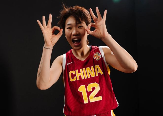 中国女篮队长变更：从杨舒予变陈玉婕 新队长00后去年首进国家队