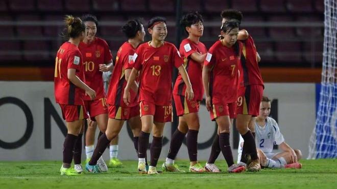U20女足开门红！5球完胜新军，黄嘉欣戴帽，3天后迎出线生死战
