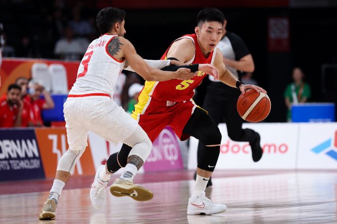 亚运会-中国男篮46分狂胜巴林 李悦洲18分