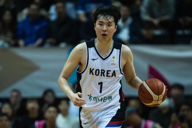 时隔12年进亚运决赛!韩国男篮大胜伊朗 李贤重26+14+7三分