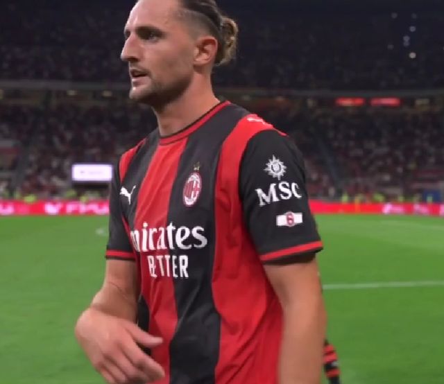 阿莫林成功自救!米兰3-0后进前五,差国米罗马2分,争冠还有戏