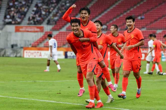 中国男足3-0泰国 28年后再进亚运4强战韩国