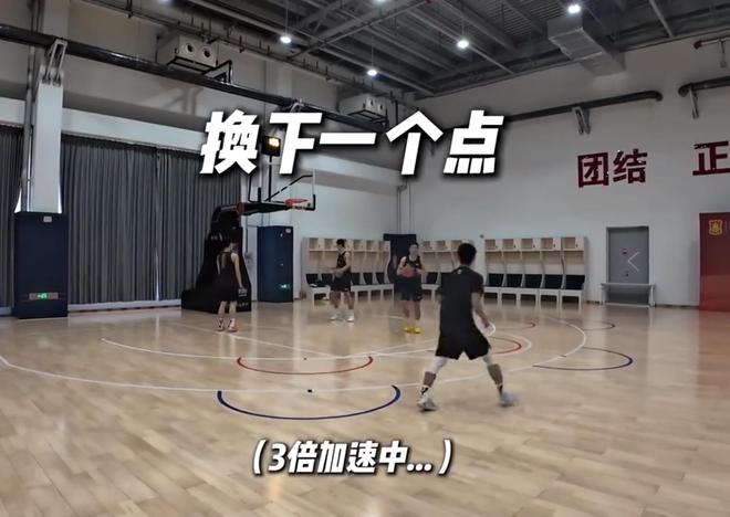 体测87分CBA第一,运球三分18中17!徐杰这么猛,郭士强为何看不上?
